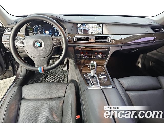 BMW 7-Series 2014 — photo 5