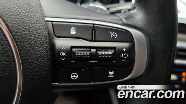 Kia K5 2023 — photo 29