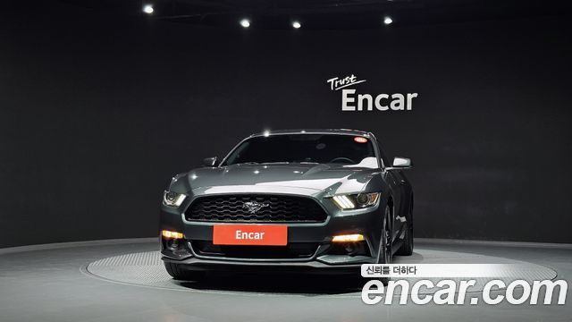 Ford Mustang 2016 — photo 3