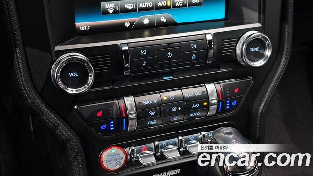 Ford Mustang 2016 — photo 18