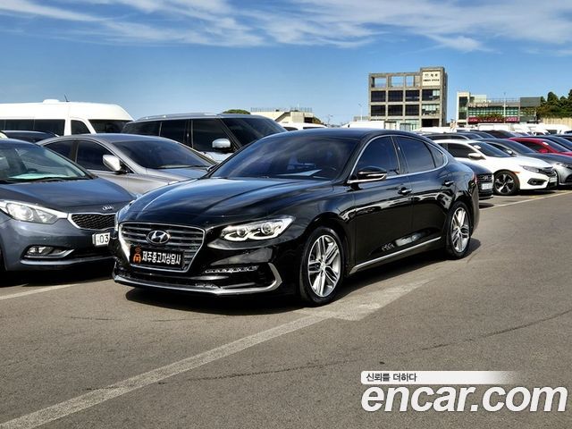 Hyundai Grandeur 2018 — photo 1