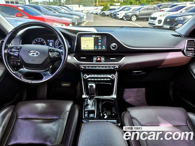 Hyundai Grandeur 2018 — photo 9
