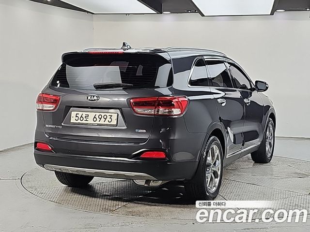 Kia Sorento 2015 — photo 4
