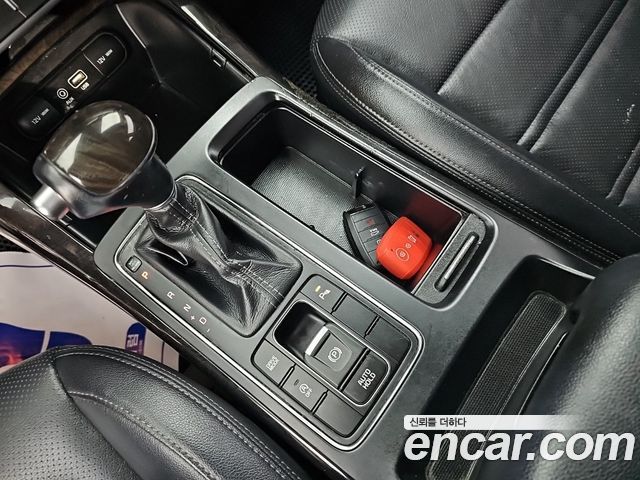 Kia Sorento 2015 — photo 8