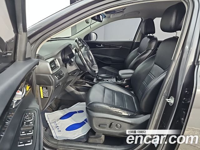 Kia Sorento 2015 — photo 11