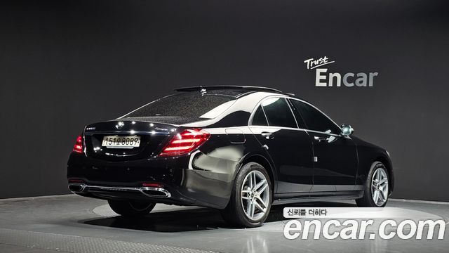 Mercedes-Benz S-Class 2020 — photo 2