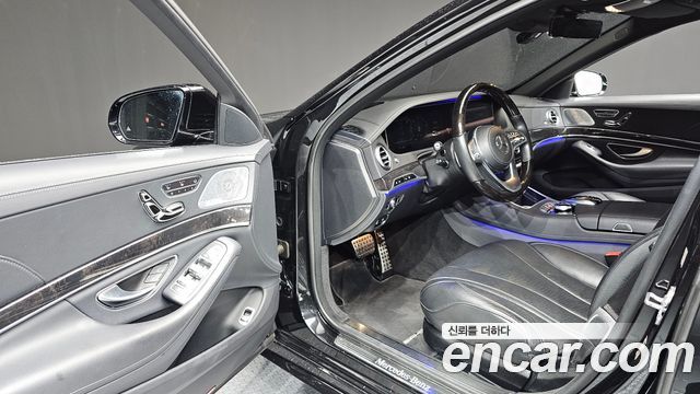 Mercedes-Benz S-Class 2020 — photo 10