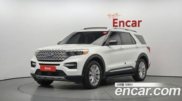 Ford Explorer 2020 — photo 1