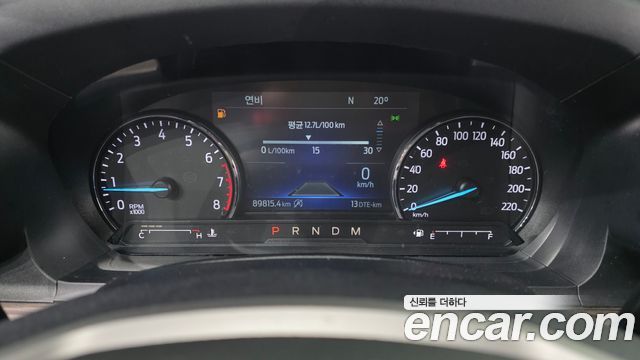 Ford Explorer 2020 — photo 11