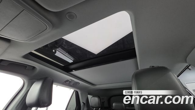 Ford Explorer 2020 — photo 23