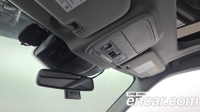 Ford Explorer 2020 — photo 27