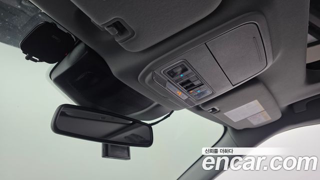 Ford Explorer 2020 — photo 28