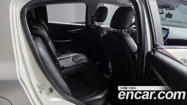 Chevrolet Korea Spark 2016 — photo 18