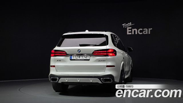 BMW X5 2025 — photo 4