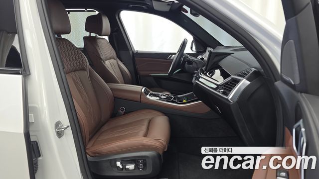 BMW X5 2025 — photo 17
