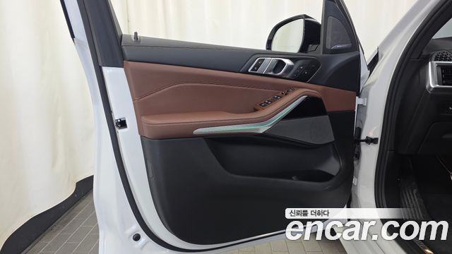 BMW X5 2025 — photo 14