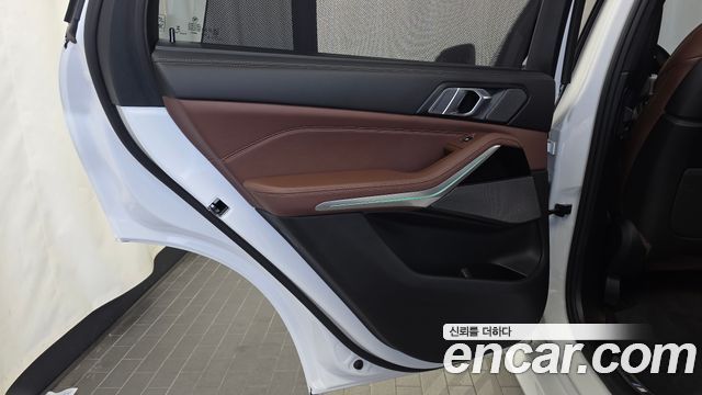 BMW X5 2025 — photo 15