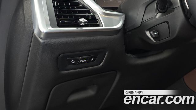 BMW X5 2025 — photo 28