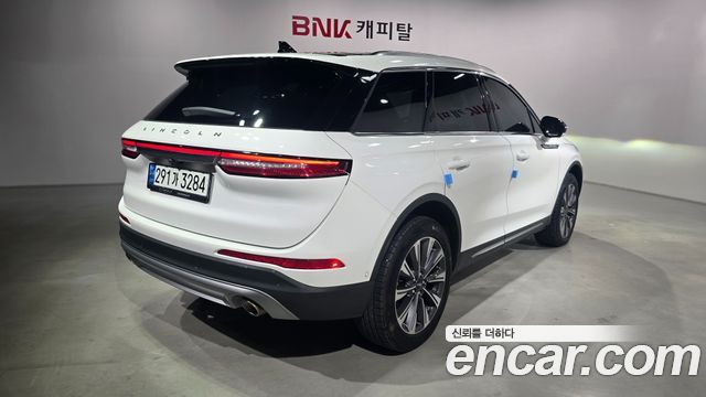 Lincoln Corsair 2021 — photo 2