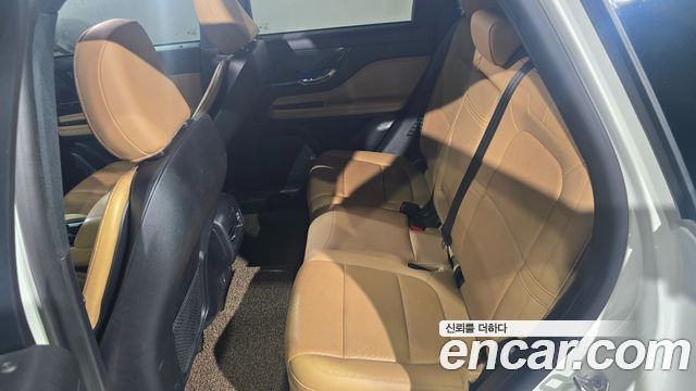 Lincoln Corsair 2021 — photo 18