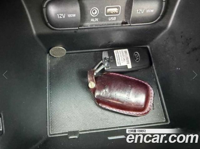 Kia Sorento 2016 — photo 12