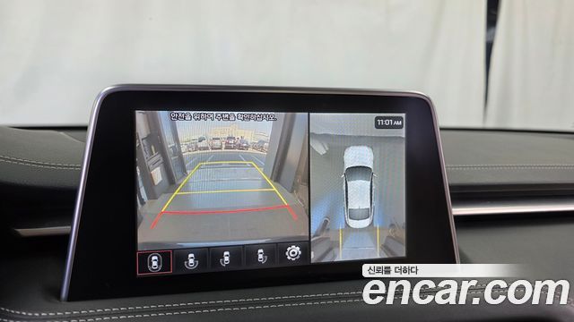 Genesis G70 2018 — photo 15