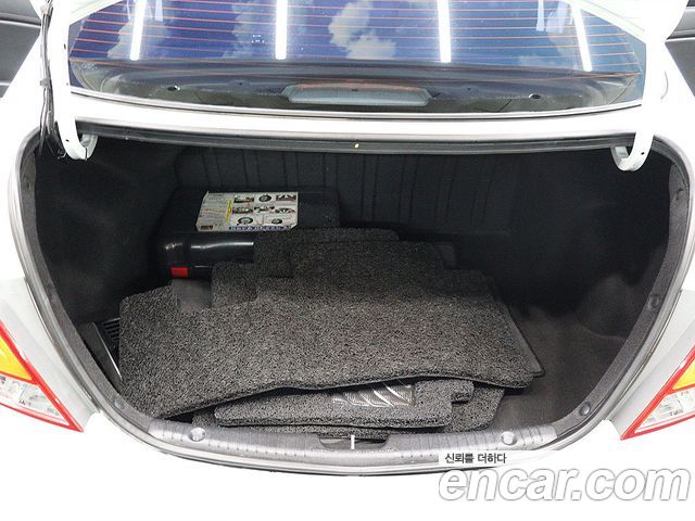 Hyundai Accent 2017 — photo 20