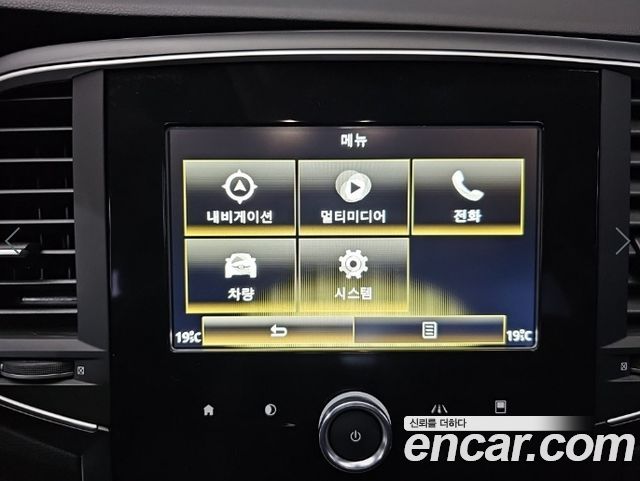 Renault Korea SM6 2017 — photo 14
