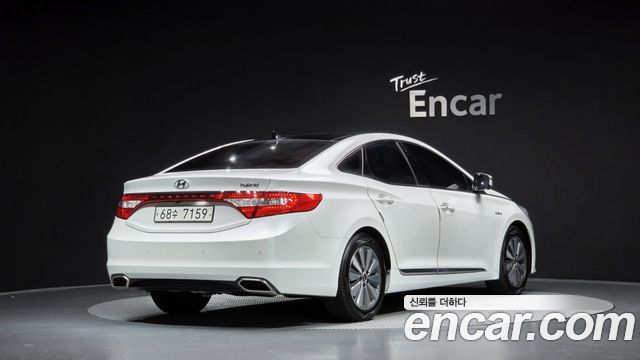 Hyundai Grandeur 2015 — photo 2