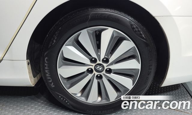Hyundai Grandeur 2015 — photo 7