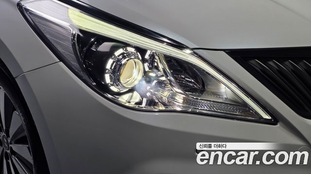 Hyundai Grandeur 2015 — photo 8