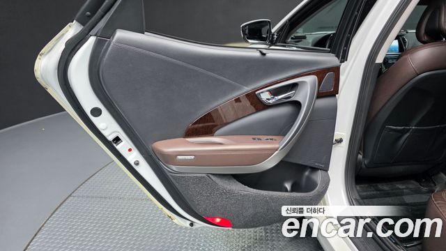 Hyundai Grandeur 2015 — photo 15