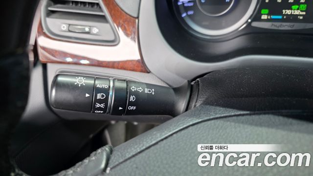 Hyundai Grandeur 2015 — photo 31