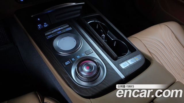 Genesis G80 2022 — photo 12