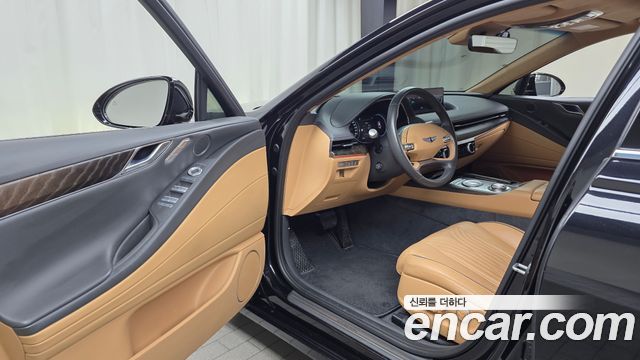Genesis G80 2022 — photo 13