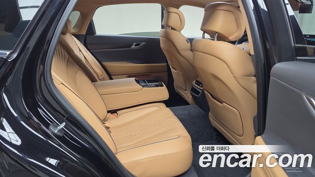 Genesis G80 2022 — photo 16