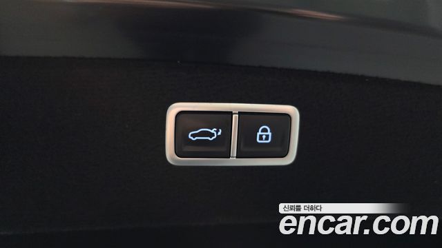 Genesis G80 2022 — photo 32