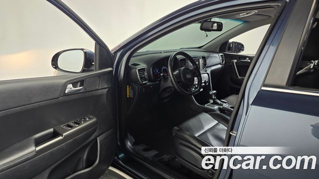 Kia Sportage 2016 — photo 13