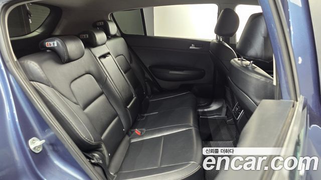 Kia Sportage 2016 — photo 17