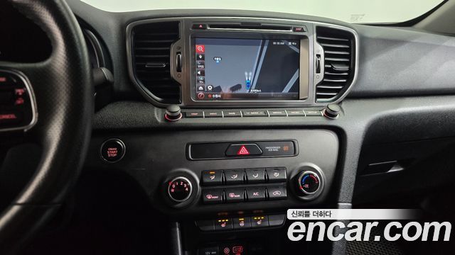 Kia Sportage 2016 — photo 18