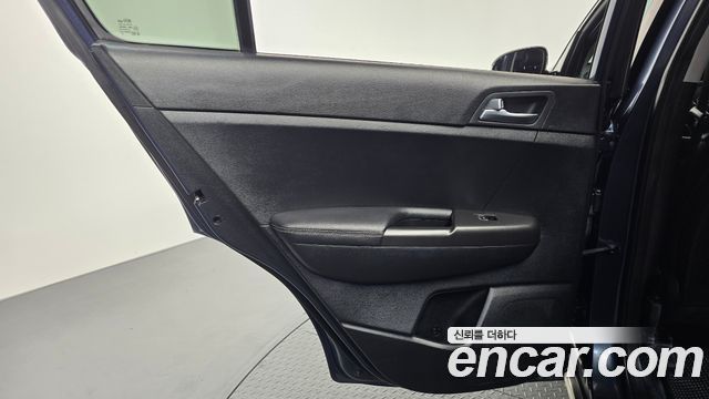 Kia Sportage 2016 — photo 15