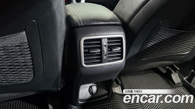 Kia Sportage 2016 — photo 27