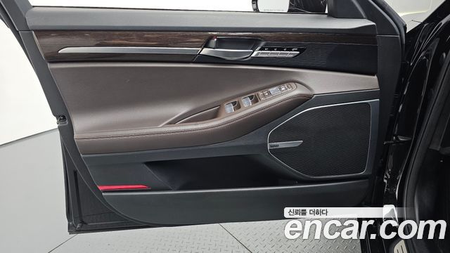 Genesis EQ900 2018 — photo 14