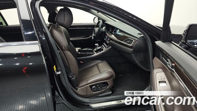 Genesis EQ900 2018 — photo 16