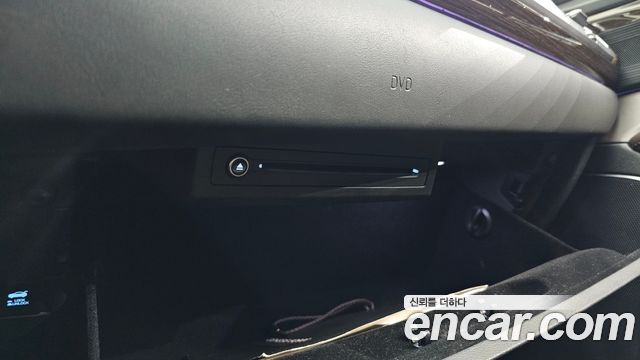 Genesis EQ900 2018 — photo 35