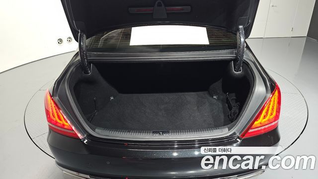 Genesis EQ900 2018 — photo 37