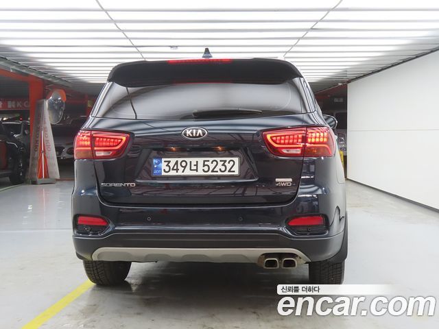 Kia Sorento 2018 — photo 3