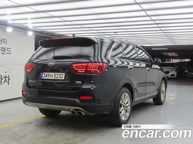 Kia Sorento 2018 — photo 4