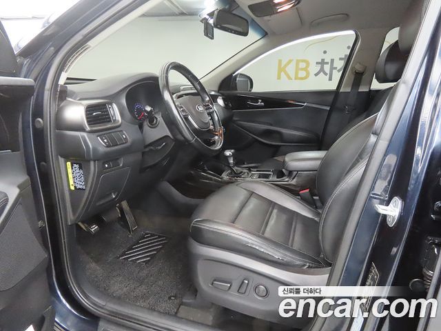 Kia Sorento 2018 — photo 5
