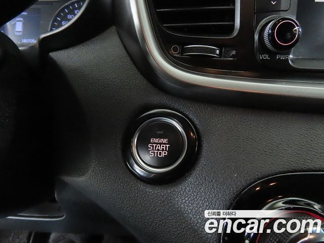 Kia Sorento 2018 — photo 16